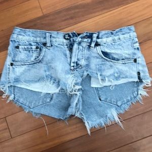Cutoff jean shorts